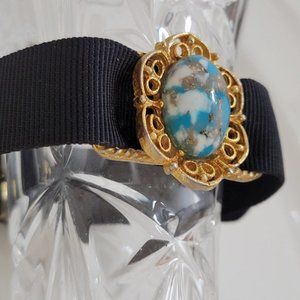 1950s Veined Silver Turquoise Cameo Design Bracelet with Fabric Wrap